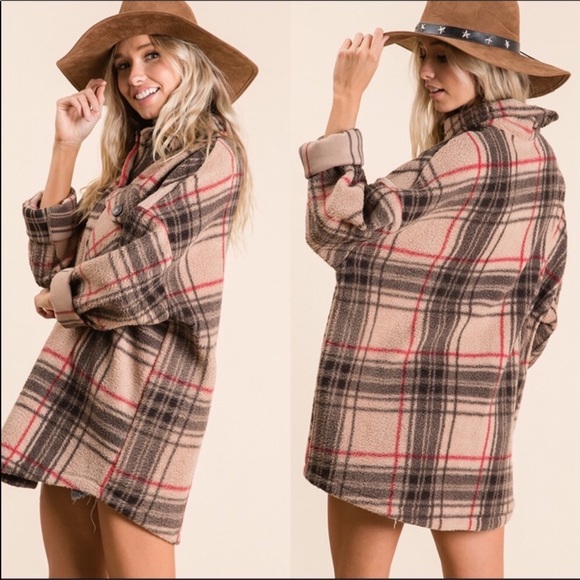 New Taupe Plaid Boxy Oversized Fleece Shirt Jacket - Picture 4 of 6